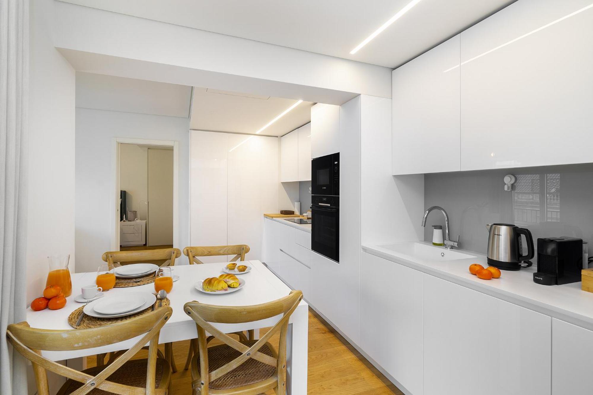 Apartamento Whome Urban Oasis: Modern Living With Parking & Ac Lisboa